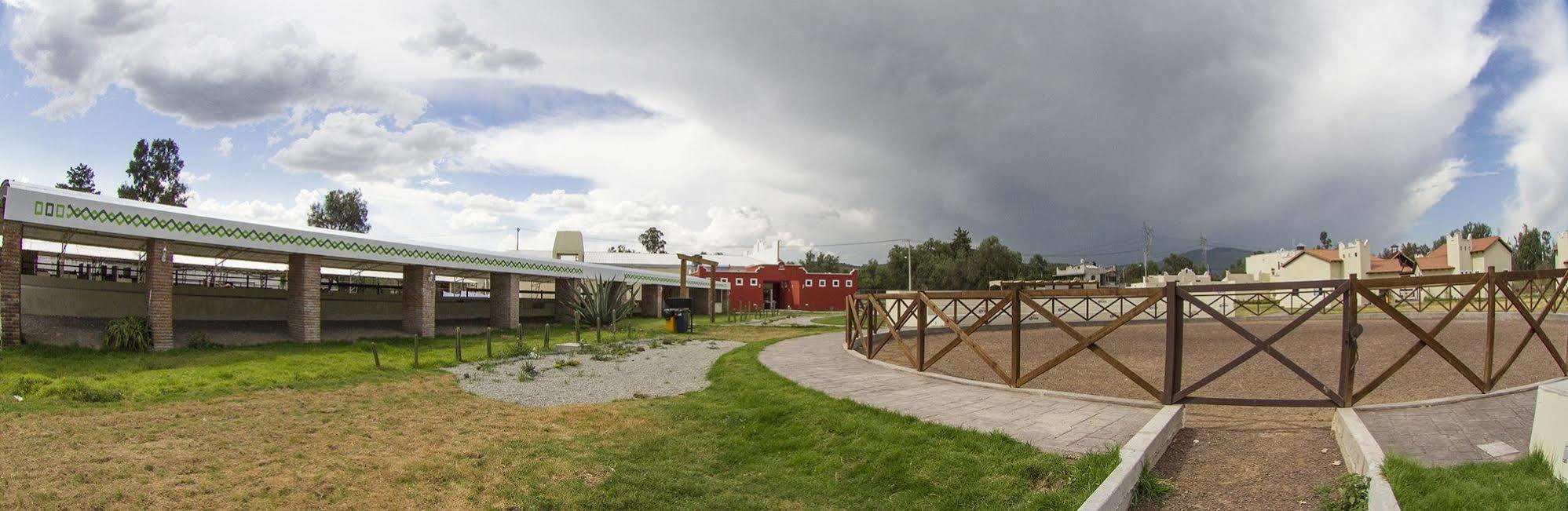 Teoticamp Hotel San Juan Teotihuacán Buitenkant foto