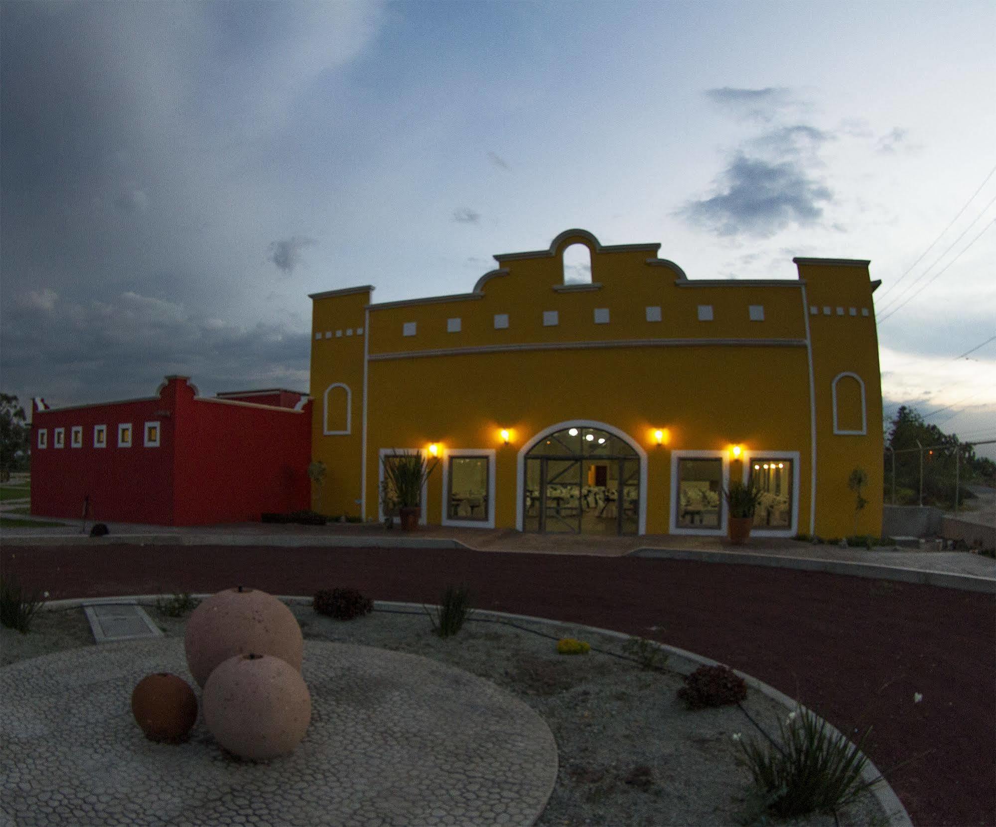 Teoticamp Hotel San Juan Teotihuacán Buitenkant foto
